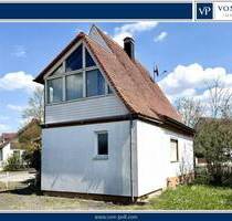 Einfamilienhaus auf außergewöhnlich großem Grundstück - Möttingen / Balgheim