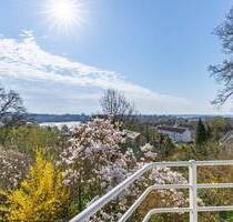 Einzigartiger Logenplatz in Plön! Atemberaubender Weitblick über die Stadt auf die umliegenden Seen