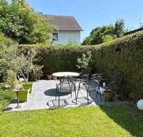 Herrenberg - sehr gepflegtes 2-FH in ruhiger Lage mit Terrassen, Garten & Doppelcarport