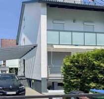 Gepflegte Doppelhaushälfte mit Garten, Carportstellplatz und 2 Freistellplätzen in Karlsfeld