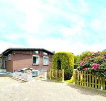 Bungalow mit Einliegerwohnung, 2 Garagen, auf Wunsch mit PV in Sottrum-Stuckenborstel