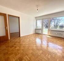 Geschmackvoll sanierte 2-ZW mit Terrasse und Gartenanteil direkt am Naturschutzgebiet am Heuchelhof - Würzburg