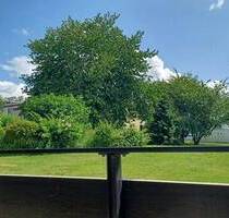 BO-Werne in ruhiger Lage: Helle Wohnung mit Loggia und großer Garage - Bochum