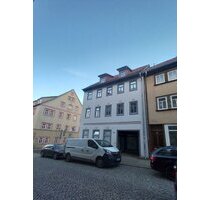 Wohn-und Geschäftshaus direkt in der Innenstadt - attraktive Lage auch für eigenes Gewerbe - Gotha