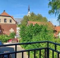 Mitten im ruhigen Herzen von DO-Kirchlinde: Helle großzügige 4-Zimmer-Wohnung mit Balkon und Stellplatz - Dortmund Kirchlinde-Alt