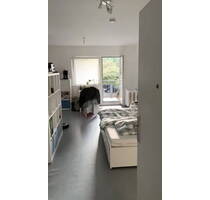 Helle 1-Zimmer-Wohnung in zentraler Lage - ideal für Singles oder Studierende - Mannheim Neckarau