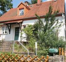 RESERVIERT!!!! Romantisches Landhaus mit bezauberndem Garten und überdachter Terrasse - Weilburg Hirschhausen