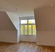 Dachtraum im sanierten Erstbezug - 2-Raum-WE - West-Balkon, FBH, Parkett, CAT-7 Netzwerk - Chemnitz Lutherviertel