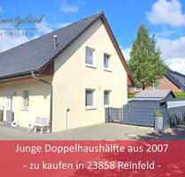 Neuwertige Doppelhaushälfte in verkehrsberuhigter Lage von Reinfeld - Reinfeld (Holstein)