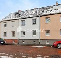 Gepflegtes Reihenhaus mit 3 Zimmern, Einbauküche, Vollkeller, Garten und überdachter Terrasse - Helmstedt
