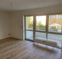Sehr gepflegte und ansprechende 3-Zimmer-Wohnung mit Einbauküche und Balkon. - Feucht