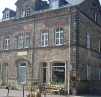 Leben, wo andere Urlaub machen - 1.500.000,00 EUR Kaufpreis, ca.  481,00 m² Wohnfläche in Bad Schandau (PLZ: 01814)