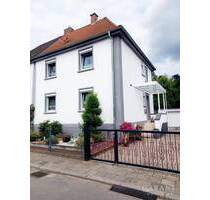 Einziehen und durchatmen - Haus mit Gartenrefugium in Kaiserslautern