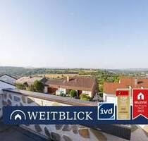 WEITBLICK: Dachgeschoss mit Wohlfühlcharakter! - Plochingen