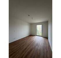 **Besichtigung am 03.12. um 16 Uhr | MIT WBS! Moderne 3 ZKB zum Erstbezug I FBH, TG - Oberschleißheim