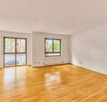 MA-Oststadt - gepflegte 2-ZKB-Wohnung mit Loggien und Blick auf die Christuskirche - Mannheim