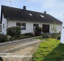 Ein Haus - fünf Wohnungen - 239.000,00&nbsp;EUR Kaufpreis, ca.&nbsp; 280,00&nbsp;m&sup2;&nbsp;Wohnfl&auml;che in Berglicht (PLZ: 54426)