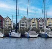 Wohnen, wo andere anlegen - Exklusive Wohnung mit Blick auf die Marina - Greifswald Steinbecker Vorstadt