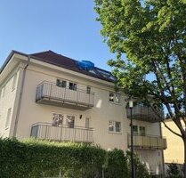 DD-Striesen: vermietete 2-Zimmer DG-Wohnung mit drei kleinen Dachterrassen zu verkaufen - Dresden Striesen-West