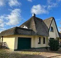 Reetdachhaus mit Wasserblick - 649.000,00&nbsp;EUR Kaufpreis, ca.&nbsp; 151,00&nbsp;m&sup2;&nbsp;Wohnfl&auml;che in Sauzin (PLZ: 17440) Ziemitz