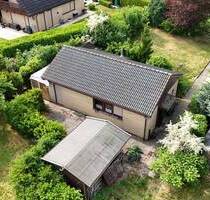 Kleiner Bungalow auf großem Grundstück in Moringen-Nienhagen (Weper)