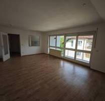 leerstehende 3- Zimmer ETW mit Balkon und TG-Stellplatz - Leipzig Großzschocher