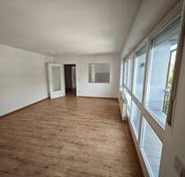 aktuell leerstehend 3- Zimmer ETW mit Balkon und TG-Stellplatz - Leipzig Großzschocher