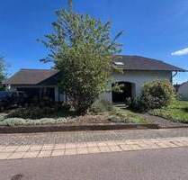 Großzügiges freistehendes 1-2 Familienhaus in ruhiger Lage in Saarwellingen zu verkaufen