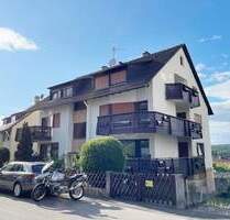 Seltene Gelegenheit: 5 Zimmer-Wohnung mit Garage und zwei Balkonen in Kaltental! - Stuttgart