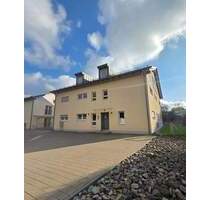 Stilvolle 2-Zimmer-Wohnung mit großem Balkon und hochwertiger Ausstattung - Passau / Neustift Heining