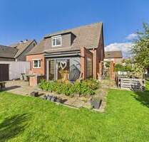 Charmantes Einfamilienhaus mit Wintergarten und großem Garten - Lehrte