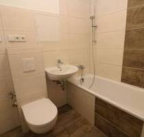 Trauen Sie Ihren Augen...große 3-RW mit Aufzug, Wanne u. Balkon!!! - Freiberg Wasserberg - Nord