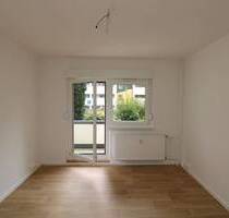 Badenixen aufgepasst...2-RW mit Wanne u. Balkon im EG!!! - Freiberg Neu-Friedeburg