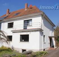 Stilvolle Doppelhaushälfte auf 927 m² herrlichem Areal!! - Bexbach