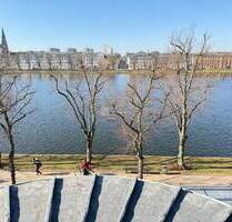 Seeblick inklusive - 3-Zimmer-Wohnung in Schwerin am Pfaffenteich