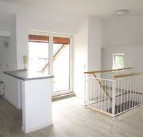 Schöne helle Maisonette mit Balkon zu vermieten! - Wilkau-Haßlau