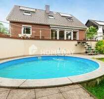 Traumhaftes Einfamilienhaus mit 5 Zimmer, Garten und Pool: Perfekt für Familien - Berlin Rudow