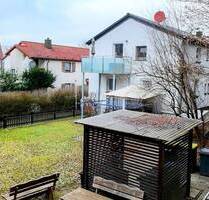 Dreifamilienhaus in Bestzustand - Bezugsfrei ab 1025 ÖPNV fußläufig erreichbar - Erdmannhausen