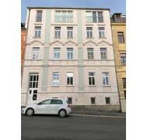 ++ Große 2 Raum mit Balkon und EBK , Kleiner Kaufpreis ++ - Plauen