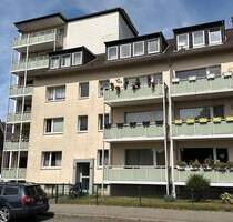 Ruhige Lage Borbeck: Gut aufgeteilte 3-Zimmer-Wohnung mit Aufzug in ruhiger Seitenstraße - Oberhausen