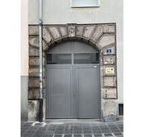 Traumhafte Gelegenheit in der Nürnberger Südstadt – 3-Zimmer-Wohnung mit Ausbaupotenzial zur Maisonette!