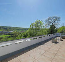 Traumhafte Terrasse mit Aussicht ins Grüne! - Mühlacker-Lomersheim