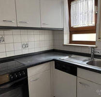Die erste eigene Wohnung? Hier ist sie - 2,5 Zimmer Wohnung in schöner Lage in Sindringen