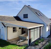 Einfamilienhaus mit Mega-Blick in Leubsdorf