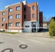 Attraktive Wohnung mit Terrasse und Aufzug - zentral in Henstedt-Ulzburg