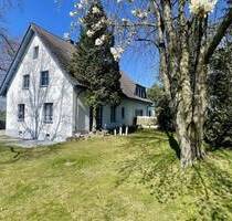 Selbst nutzen oder investieren - 440.000,00 EUR Kaufpreis, ca.  236,00 m² Wohnfläche in Ohorn (PLZ: 01896)
