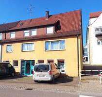 WOHN- und GESCHÄFTSHAUS mit 2 Wohnungen + 1 Gewerbe in begehrter ZENTRUMSLAGE von Remseck a. N.! - Remseck am Neckar Aldingen 203