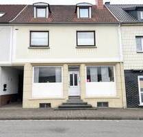 Alle Möglichkeiten stehen offen! Einfamilienhaus mit Gewerbeeinheit, großer Terrasse und Werkstatt! - Eppelborn