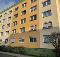 Charmante Einraumwohnung mit Einbauküche ab Juli 2025 in Wolfen-Nord zu vermieten ! - Bitterfeld-Wolfen