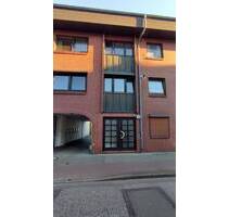 Vielseitig nutzbare 3-Zimmer-Wohnung mit Wintergarten und Terrasse in Elmshorn